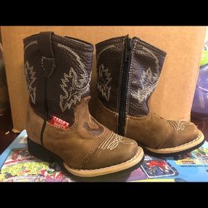 Toddler leather boots